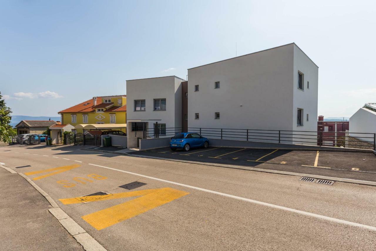 Abalone Apartments Dramalj Exterior foto